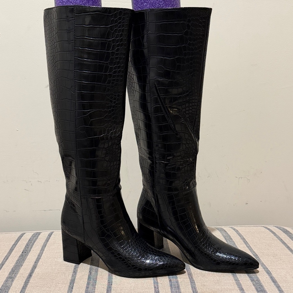 Wetkiss Elegant Black Croc-Embossed Heeled Boots